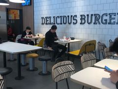 用餐区-麦当劳(启迪香山店)