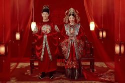 -金色芭莎婚纱摄影(昆山店)