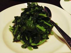 清炒豆苗-粤界(望京金辉店)