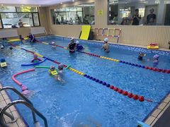 -鲸灵公元游泳中心