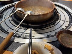 -阿山卓·野生菌火锅·纳西火塘烤肉