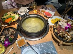 -一朵菌·野生菌探索家火锅(南亚店)
