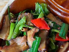 蒜苗炒腊肉-饭江湖·江湖菜(湖广会馆店)