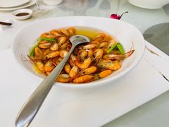 -双子楼大酒店(城开国际写字楼店)