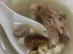 -红旗山庄(圭峰山店)