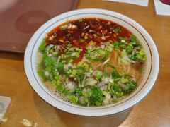 -伊京轩兰州牛肉面(闹市口店)