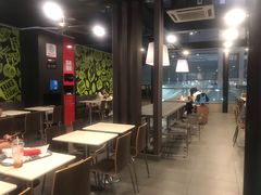 大堂-麦当劳(深圳北站高铁店)