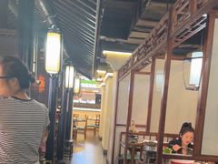 -卢大鲜鱼头捞饭(美利广场店)