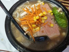 -沁麦源过桥米线(总店)