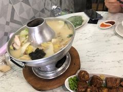 -Whampoa Keng Fish Head Steamboat @ Balestier