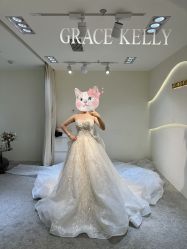 -GRACE KELLY婚纱与礼服(天津店)