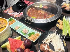 -一绪に和牛寿喜烧(罗湖益田假日店)