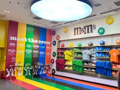 -m豆巧克力世界(上海世茂广场店)