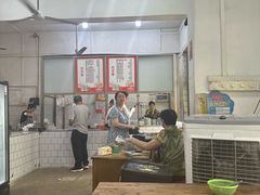 -高师傅特色米粉汤包(建设路店)