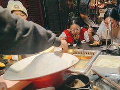 -味舵主重庆火锅(邓尉路店)