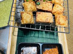 烘烤建水豆腐-雀舞云南菜(乐客城店)