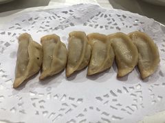 -品悦酒店(三林古镇店)