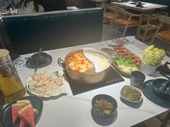 -椰子湾·海南火锅·糟粕醋·椰子鸡(正大广场店)