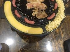 -胡悦里韩式烤肉(芝罘万达广场店)