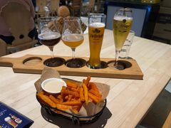 -LENBACH兰巴赫西餐啤酒坊(大连东港店)