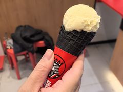 -许西美食一条街