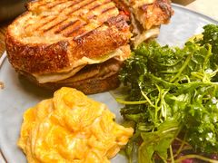 超级牛肉帕尼尼-O'mills Sourdough Bakery&Bistro(永嘉路店)