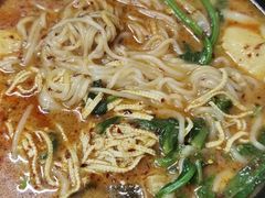 -曹宝林砂锅麻辣烫(星光路店)