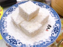 牛奶椰蓉方砖-黄氏糖水铺(琵琶东路店)
