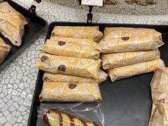 黄油碱水包-OUR Bakery(SKP-S店)