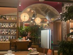 -芭莉与彩虹西餐厅(成都合生汇店)