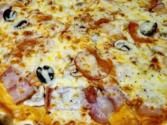 超级至尊披萨-JINNS锦时 steak&pizza(浸信会礼拜堂旧址店)