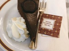 -Cafe Sacher(WIEN)