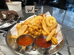薯拼-W COLLECTIVE  DESSERT SHOP