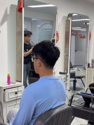 -米娜护肤造型