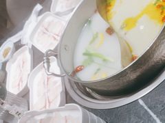 -江小渔鲜鱼火锅(西二道街店)