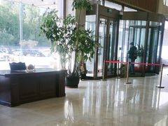 -库车国际酒店(火车站东湖公园店)