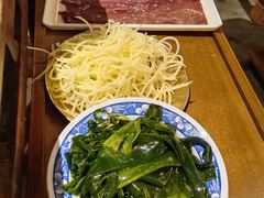 -旧街市鲜货老火锅(大光路店)