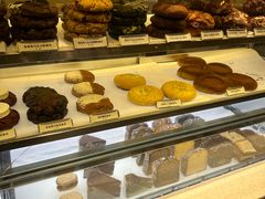 -CHOCMONS巧克怪兽(屏风街店)