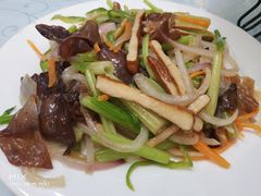 三河小炒-香乡美食府特色肥西老母鸡(三河古镇店)