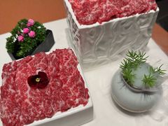 -左庭右院鲜牛肉火锅黑金店(陆家嘴中心店)