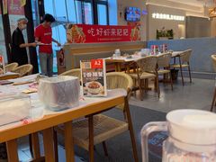 -肥肥虾庄·金牌油焖大虾(汉口城市广场店)