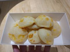 蔓越莓泡芙-三只蜜蜂蛋糕(东城店)