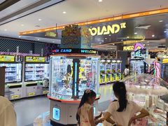 -反斗乐园π·电玩·高空拓展·蹦床(龙华天虹店)