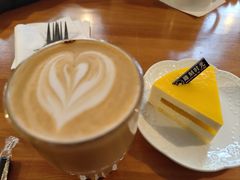 香橙茉莉拿铁-雕刻时光咖啡馆(交大店)