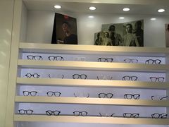-浮光眼镜·蔡司视觉合作·数字验配中心(陆家嘴店)