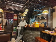 -老街坊餐吧