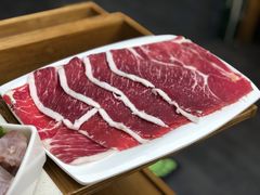 鲜切牛胸口肉-伊犇牛清真牛肉火锅(宽窄巷子店)
