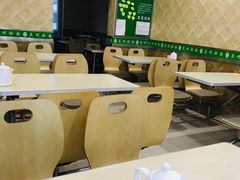 大堂-一城一面兰州纯汤牛肉面