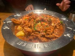 牛蛙煲-胖哥俩肉蟹煲(万国店)
