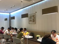 大堂-奈雪的茶(湖滨银泰in77C区PRO店)